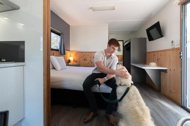 Adelaide Caravan Park - Aspen Holiday Parks Oda fotoğraf