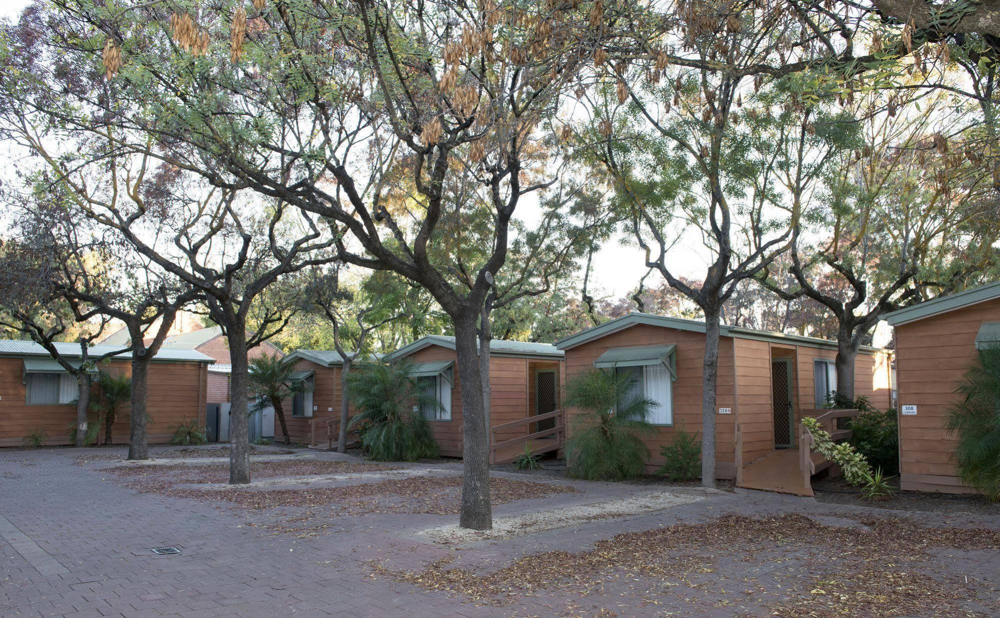 Adelaide Caravan Park - Aspen Holiday Parks Dış mekan fotoğraf